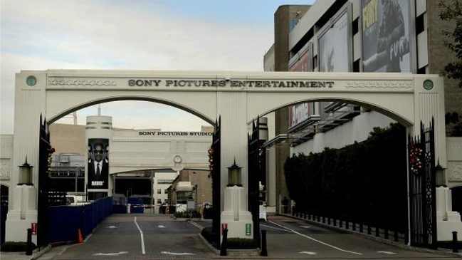 Sony advierte a Twitter por difusión de datos robados