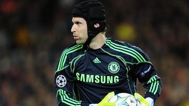 Peter Cech aparece como alternativa para el arco de Real Madrid