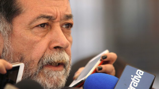 Gobierno: Ataque a helicóptero de Carabineros no tiene relación con la causa mapuche