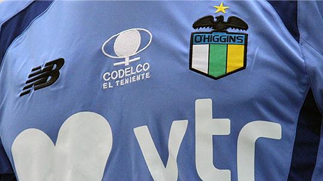 O'Higgins presentó camiseta para 2015
