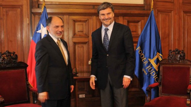 Presidente de la Corte Suprema recibió al nuevo Defensor Nacional
