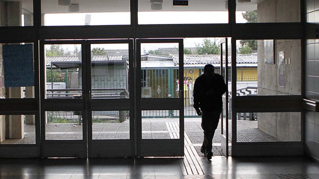 Municipalidad de Peñalolén deberá indemnizar a familia de joven que murió por meningitis