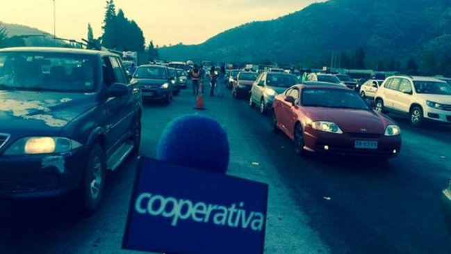 Revisa el estado del tránsito, el Metro y Transantiago