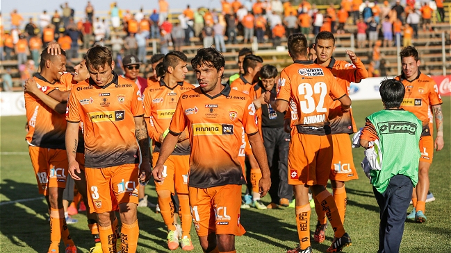 Dirigencia de Cobreloa busca estrenar Estadio Zorros del Desierto en duelo ante U. Católica