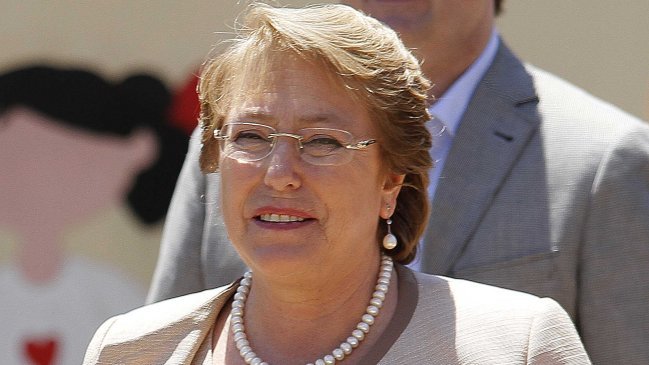 Comité político retoma labores en medio de debate sobre eventual cambio de gabinete