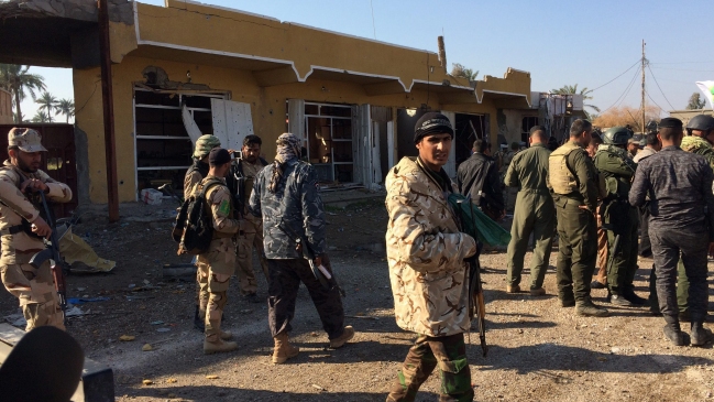 Yihadistas ejecutaron a cuatro homosexuales arrojándolos de un edificio en Irak