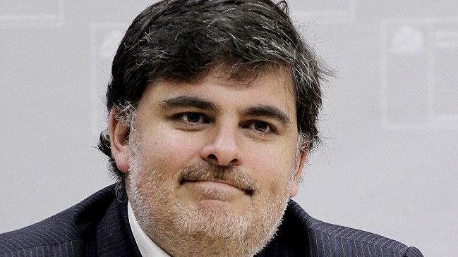 Subsecretario de Salud: Soy partidario de la despenalización del aborto en las tres causales