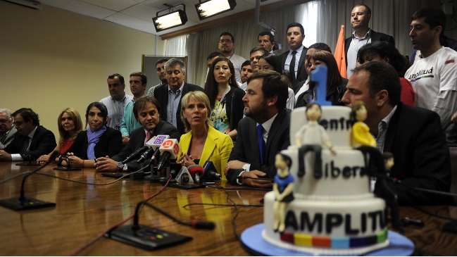 Lily Pérez llamó a erradicar fanatismos políticos y religiosos tras atentado en Francia