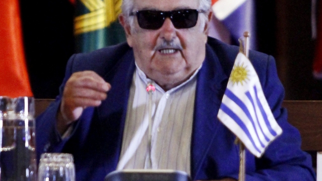 Mujica reveló que donó 550 mil dólares de su sueldo como presidente