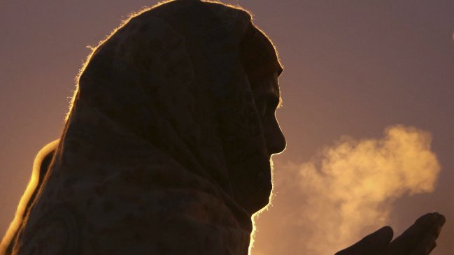 India: Joven de 19 años fue estrangulada y lapidada por su propia familia