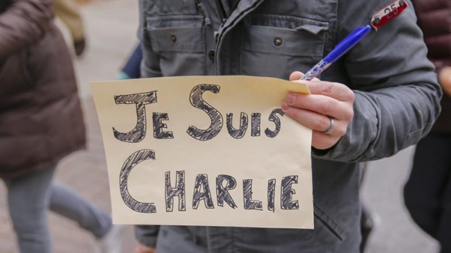 ¿Tienen derecho los medios de burlarse de una religión?