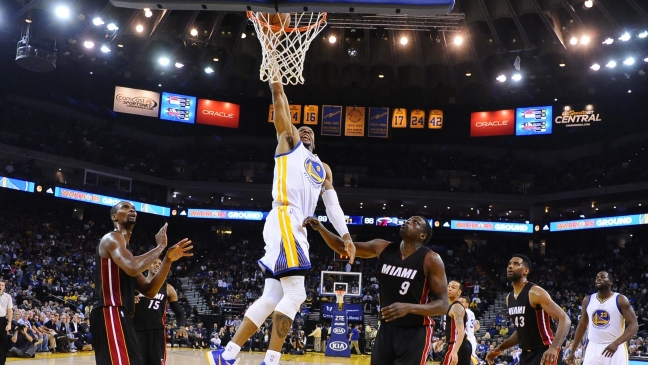 Los Warriors ahora arrasaron con Miami Heat en la NBA