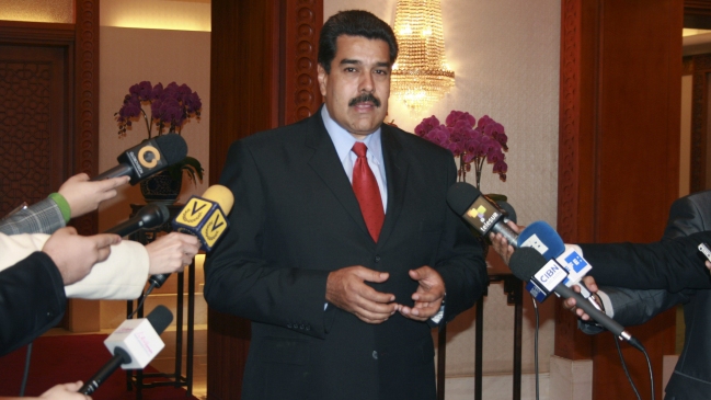 Putin y Maduro comenzaron reunión para abordar situación de mercado petrolero