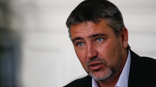 Senador Rossi: Me da pena el argumento para defender el copago