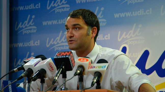 UDI recurrirá a Impuestos Internos de EE.UU. por recaudación para campaña de Bachelet