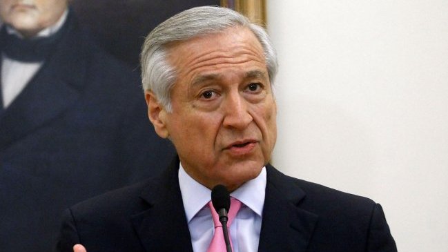 Comisión investigadora del caso Penta citará a canciller Heraldo Muñoz