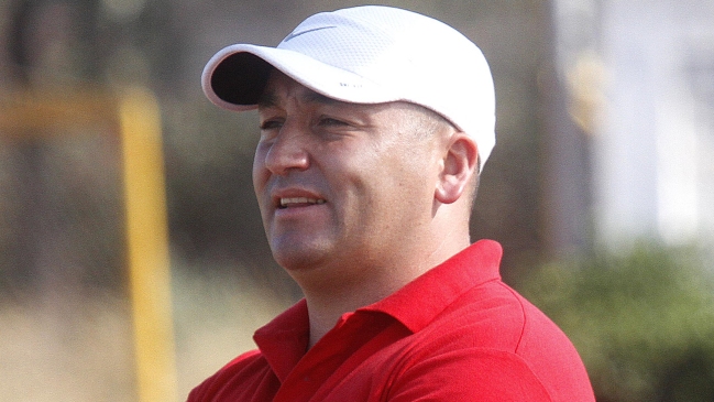 Patricio Almendra renunció a la banca de Santiago Morning