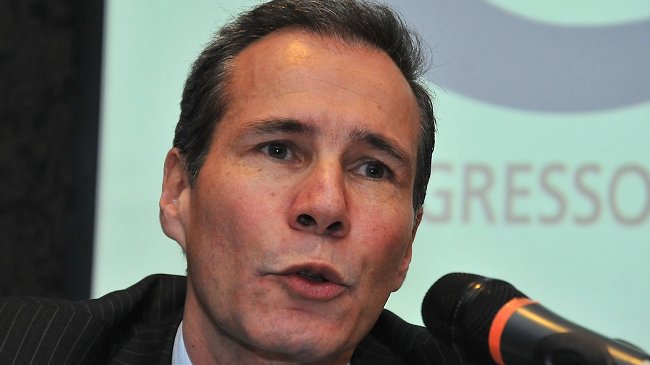 Revelan mensaje que envió Alberto Nisman antes de denunciar a Cristina Fernández