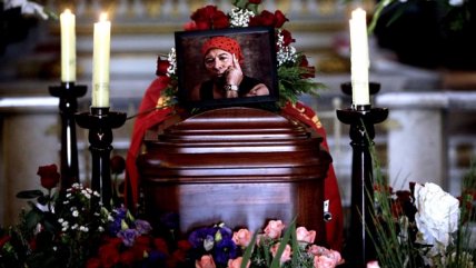 Cientos de personas despiden a Pedro Lemebel