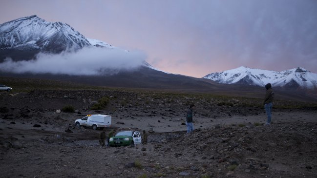 Intendente de Arica presentó querella por carabineros muertos en la frontera