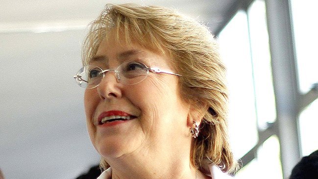 Bachelet cierra enero presentando su proyecto sobre aborto