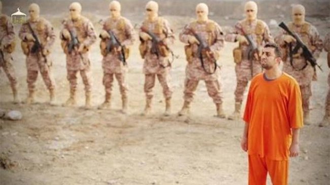 Estado Islámico dice haber quemado vivo a piloto en aplicación del 