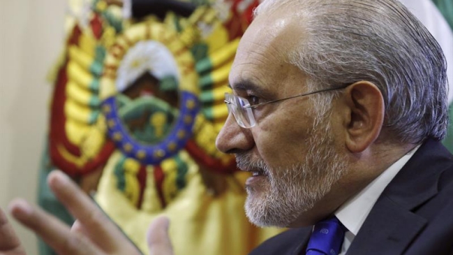 Ex presidente boliviano Carlos Mesa confirmó visita a Chile