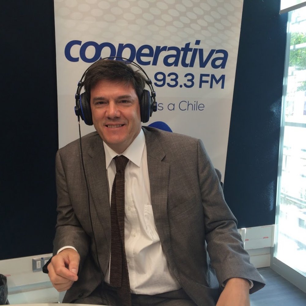 Ministro: Transantiago es evaluado como el mejor sistema de América Latina