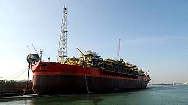 Aumentaron las víctimas por explosión en plataforma de Petrobras