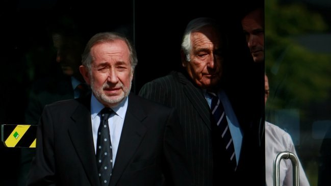 Defensa de Jovino Novoa declinó apelar por rechazo a cambio de tribunal