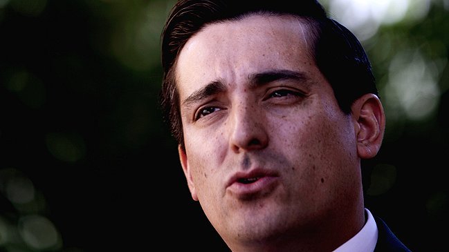 Rodrigo Peñailillo: El incendio de Casablanca está fuera de control