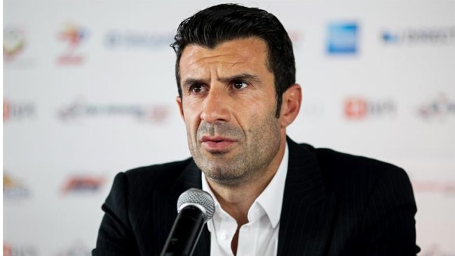 Luis Figo presentará esta semana su programa presidencial para la FIFA