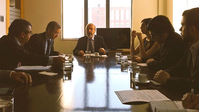 Matrimonio igualitario: Movilh y Gobierno acercan posiciones ante demanda en la CIDH