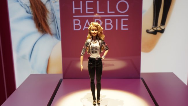 Presentan nueva Barbie que podrá conversar gracias a internet