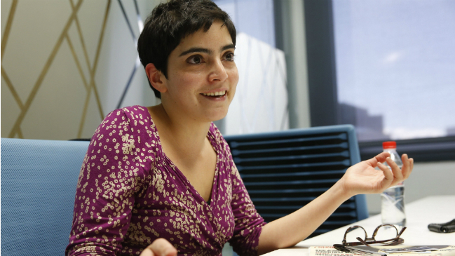 La escritora Alia Trabucco ofrece una mirada distinta de la dictadura