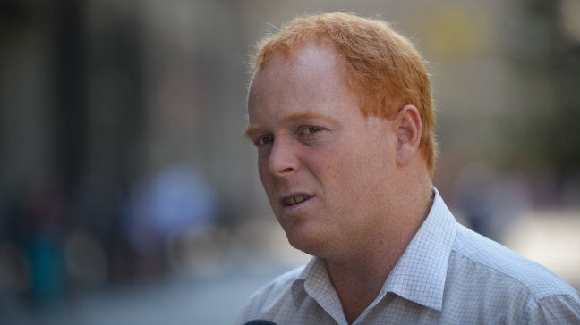 Diputado RN: Gobierno se fue a la extrema izquierda y le tiene terror al PC