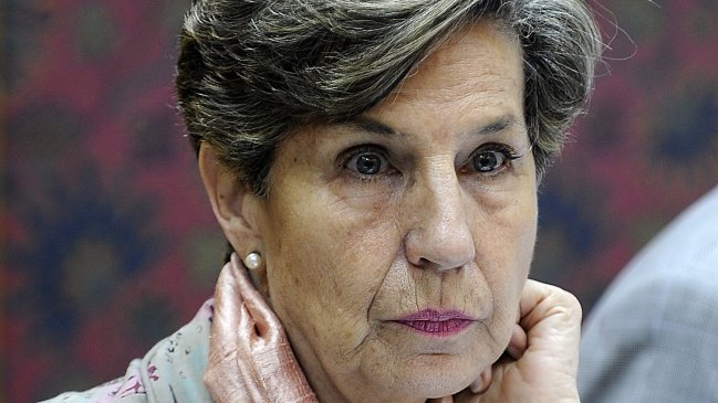 Parlamentarios oficialistas exigen al Gobierno pronunciamiento sobre Venezuela