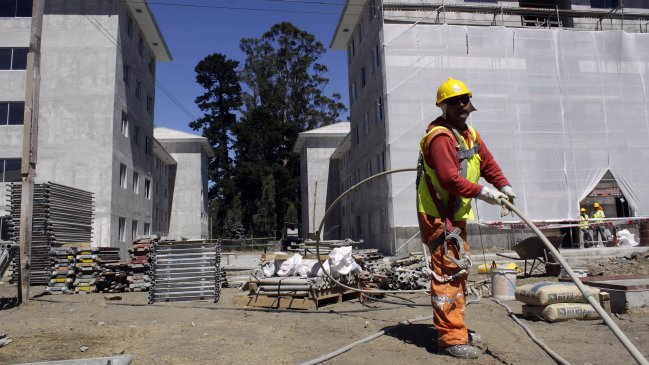 Damnificados del 27-F: 