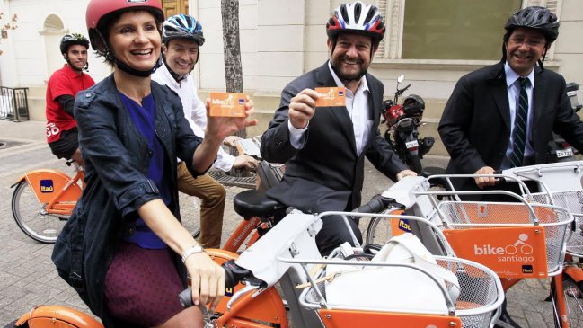 Comenzó a funcionar el primer sistema de bicicletas públicas de Santiago