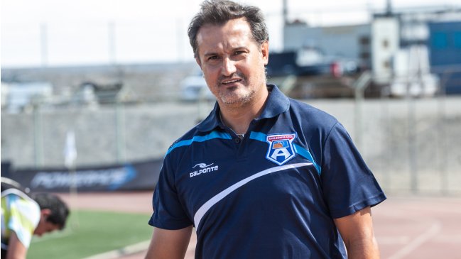 Fernando Vergara: Ni la altura, ni el calor pueden influir en nuestro juego