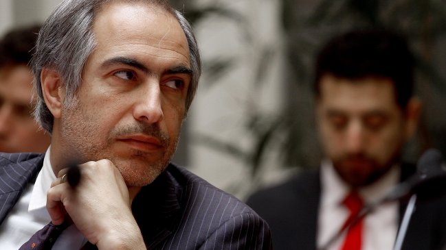 Andrade y Chahuán respaldan idea de destituir a parlamentarios que vulneren la ley