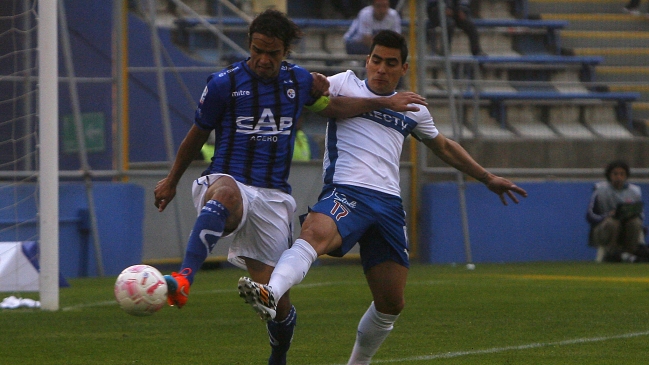 Huachipato y Universidad Católica se jugarán sus chances de seguir en carrera por el título