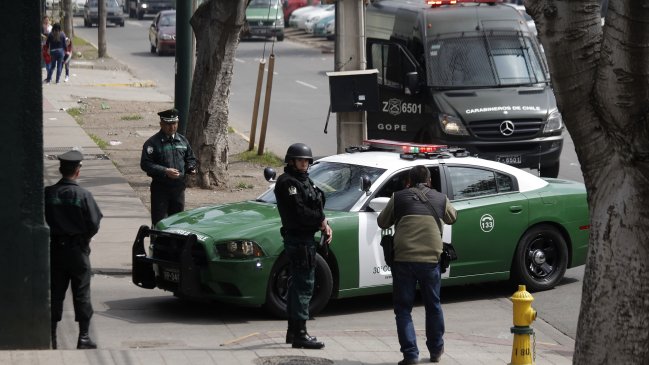 Con un detenido terminó intenso operativo policial en Santiago centro