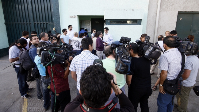 Esposas de Lavín y Délano concurrieron al primer día de visitas en cárcel capitán Yáber