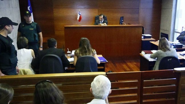 Carabinero es acusado de haber abusado sexualmente de una niña