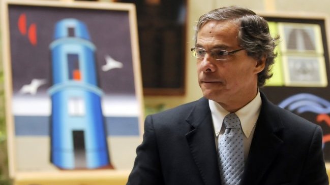 Aldo Cornejo: Parlamentarios que no cumplan las leyes deben perder el cargo