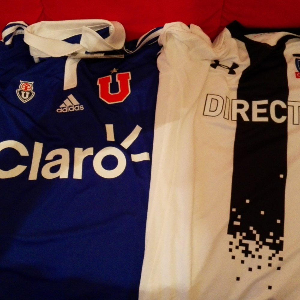 Gana una camiseta de Universidad de Chile y Colo Colo para el Superclásico