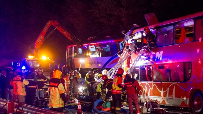 Choque entre dos buses dejó un muerto y 30 heridos en Región de La Araucanía