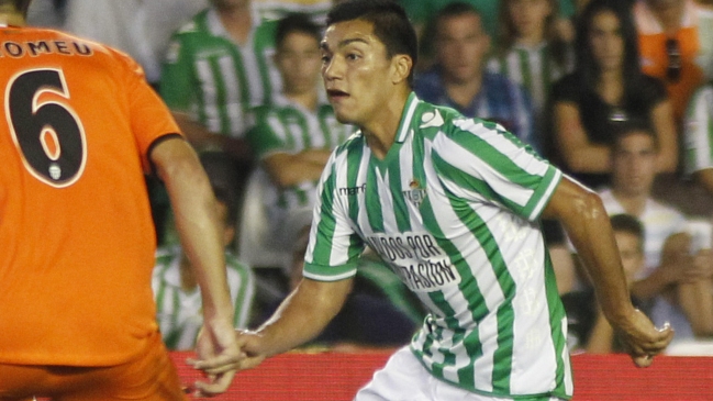 Lorenzo Reyes fue titular en importante triunfo de Real Betis sobre Las Palmas