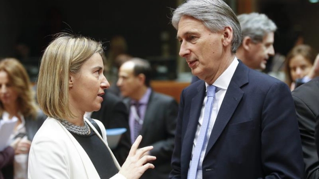 UE acordó usar todas sus herramientas ante amenaza del Estado Islámico